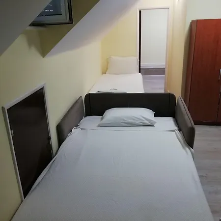 Residencial Camoes 2* Lisbona