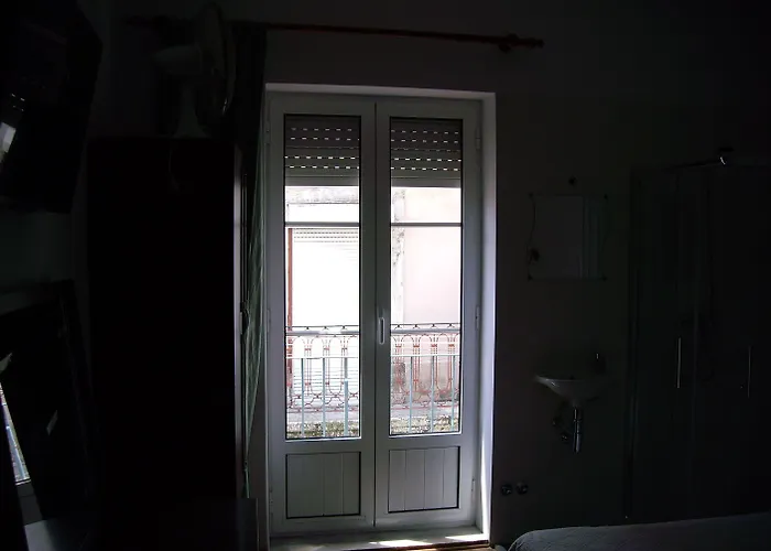 Residencial Camoes 2*