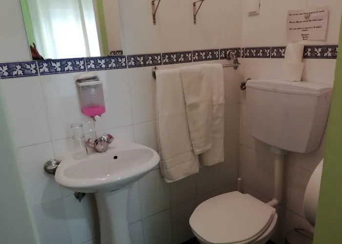 Residencial Camoes 2*