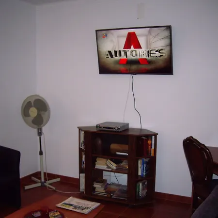 Residencial Camoes 2*