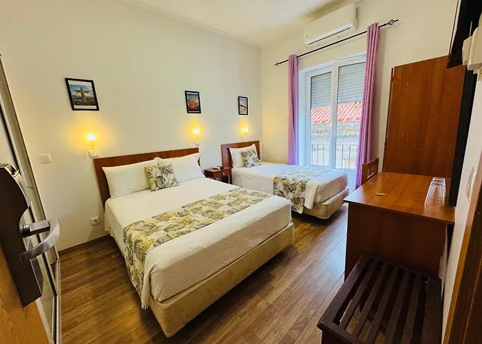 Residencial Camoes Panzió