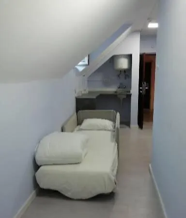 Residencial Camoes Bed & Breakfast Lisbon