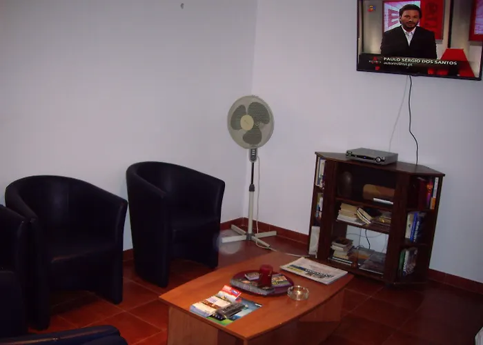 Residencial Camoes 2*