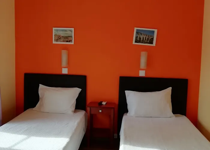 Alojamento de Acomodação e Pequeno-almoço Residencial Camoes